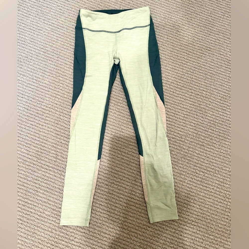 Outdoor Voices leggings